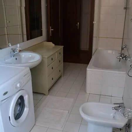 Elite Polacchi House *